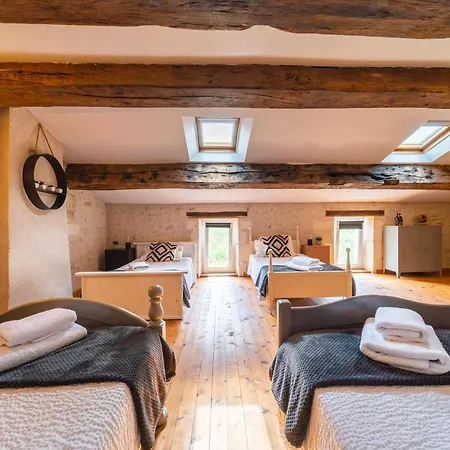 Les Franc Ensemble De 2 Qui En Font Un Grand Lägenhet *